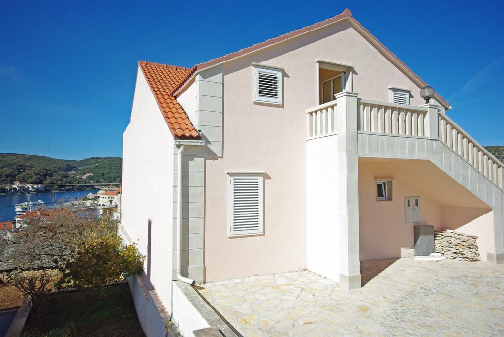 Apartments Villa Rose Sumartin Buitenkant foto